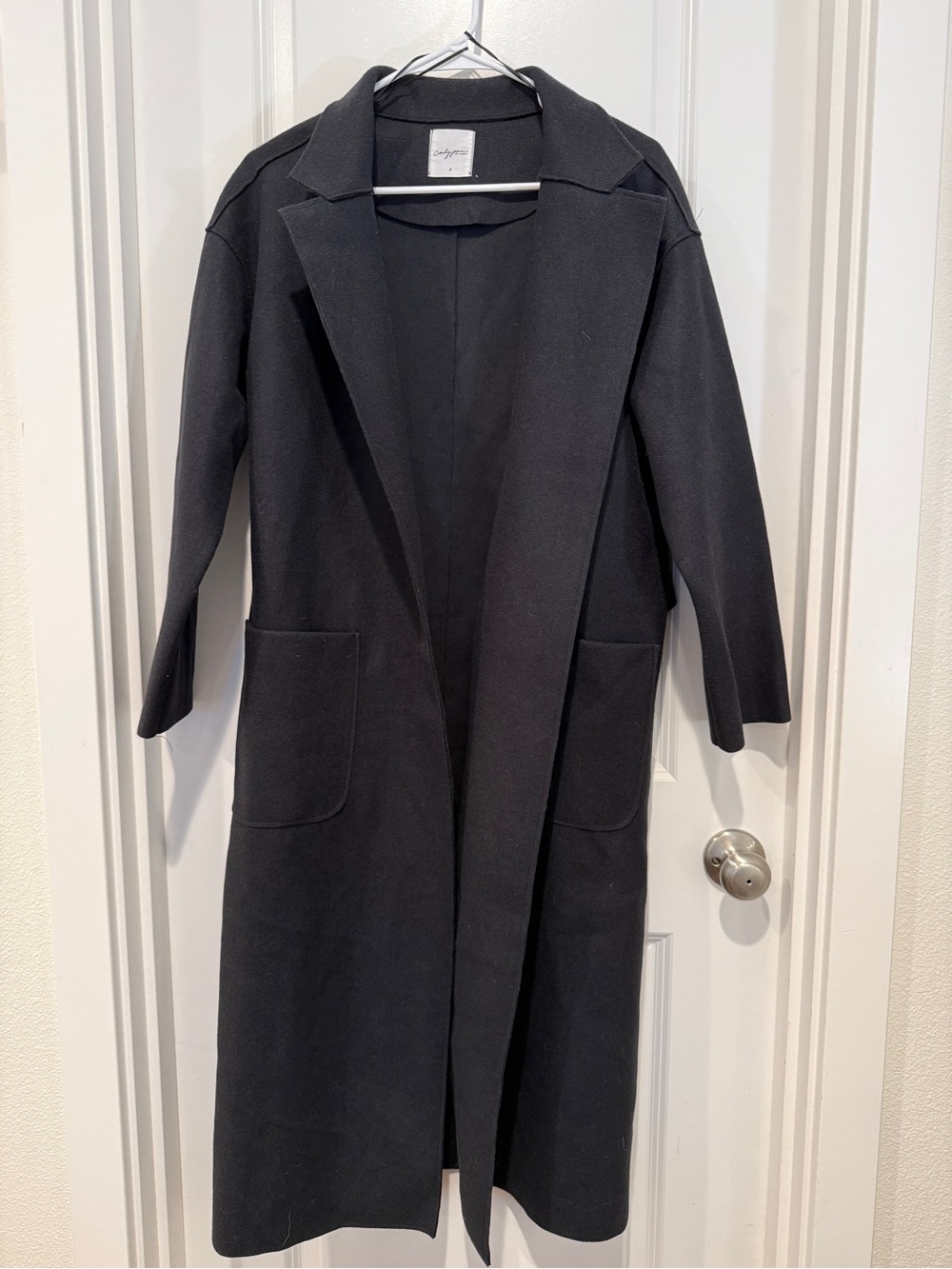 Carly Jean Los Angeles Black Open-Front Coat